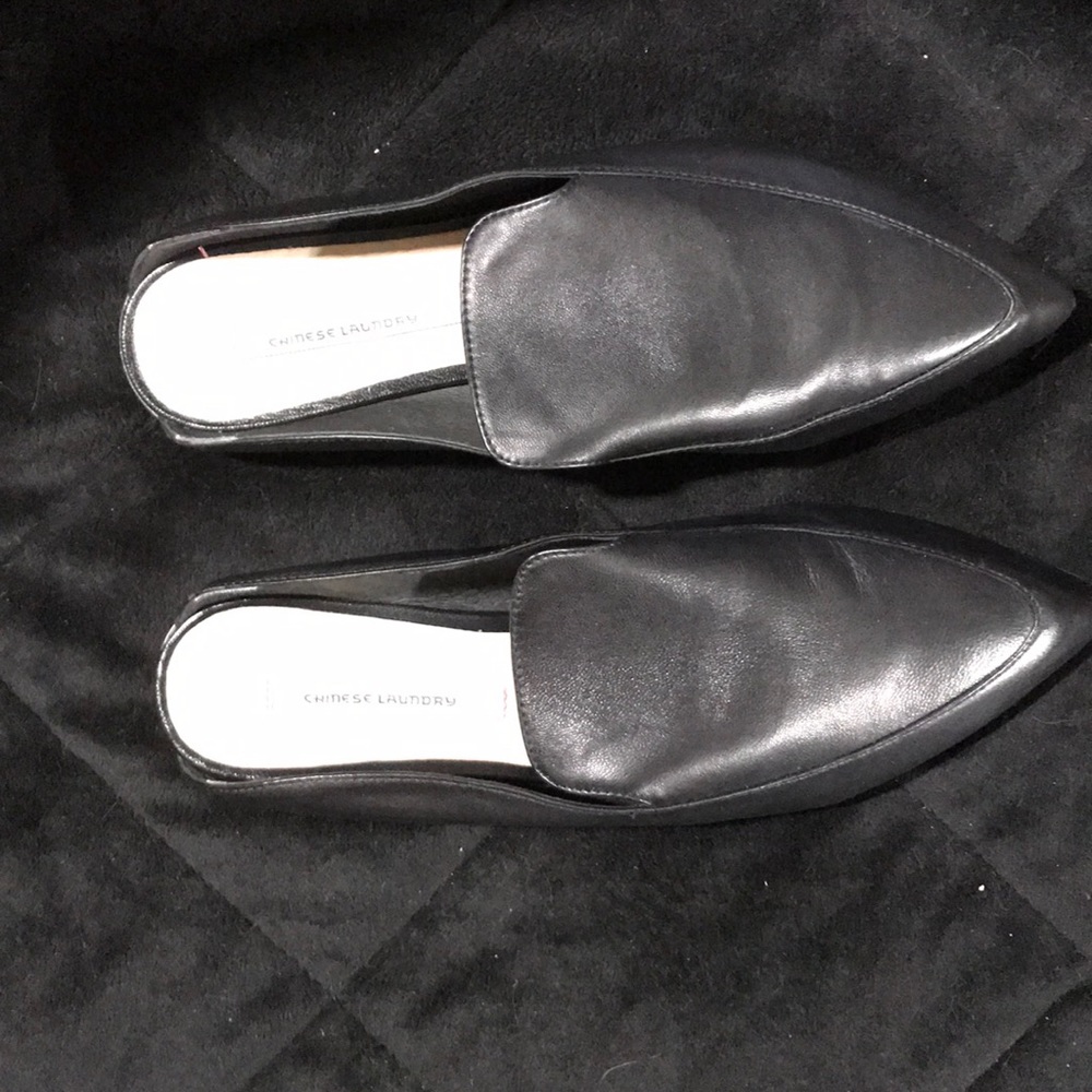 Women’s Kristin Cavallari flats